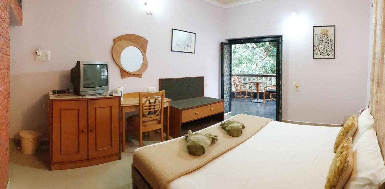 Mama Mids Home Morjim Bagian luar foto