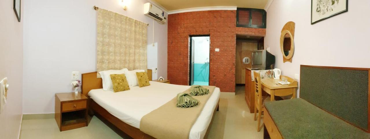 Mama Mids Home Morjim Bagian luar foto