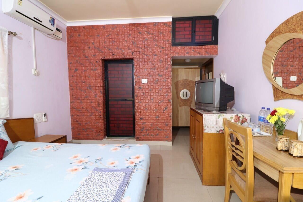Mama Mids Home Morjim Bagian luar foto