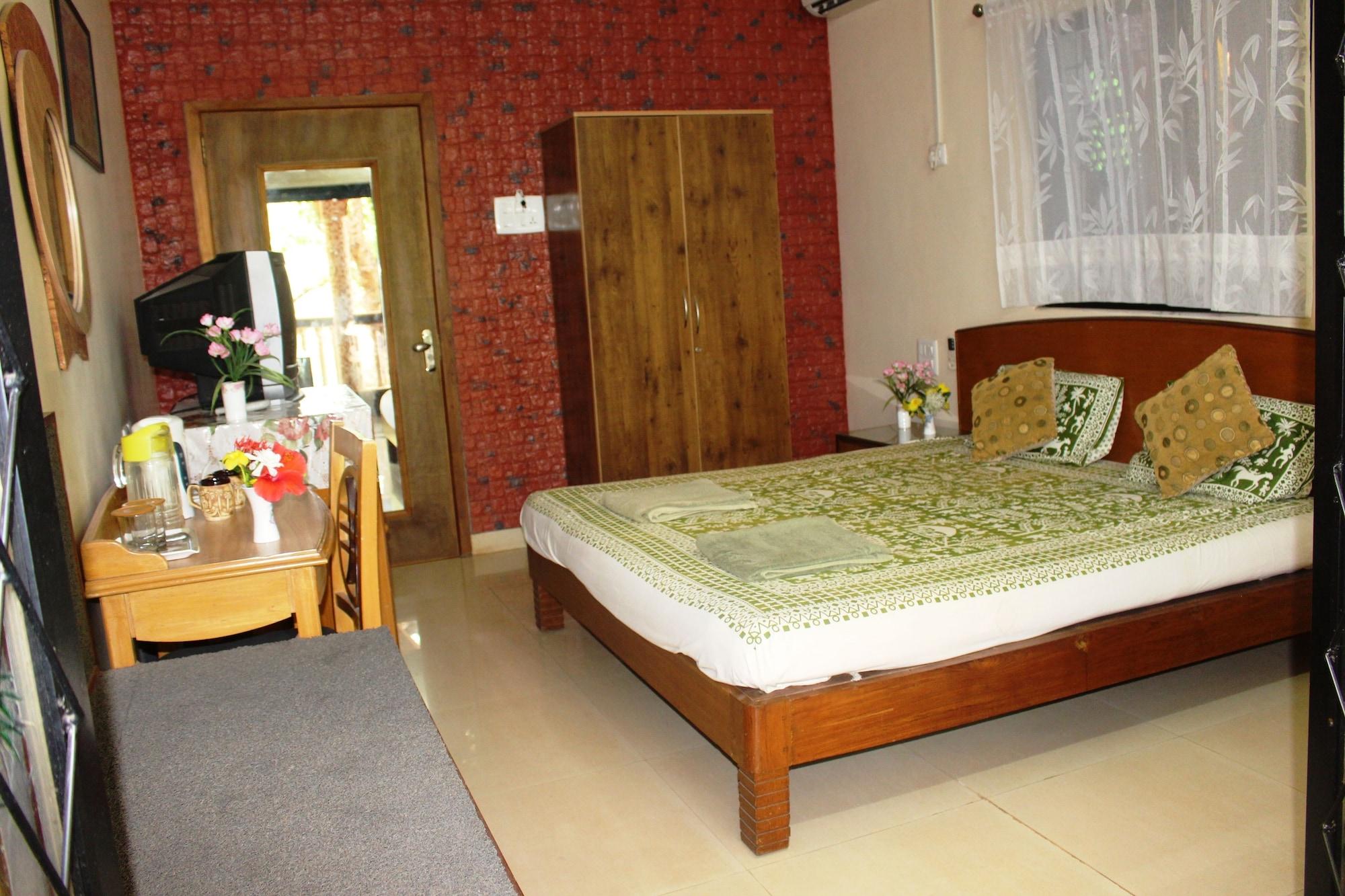 Mama Mids Home Morjim Bagian luar foto