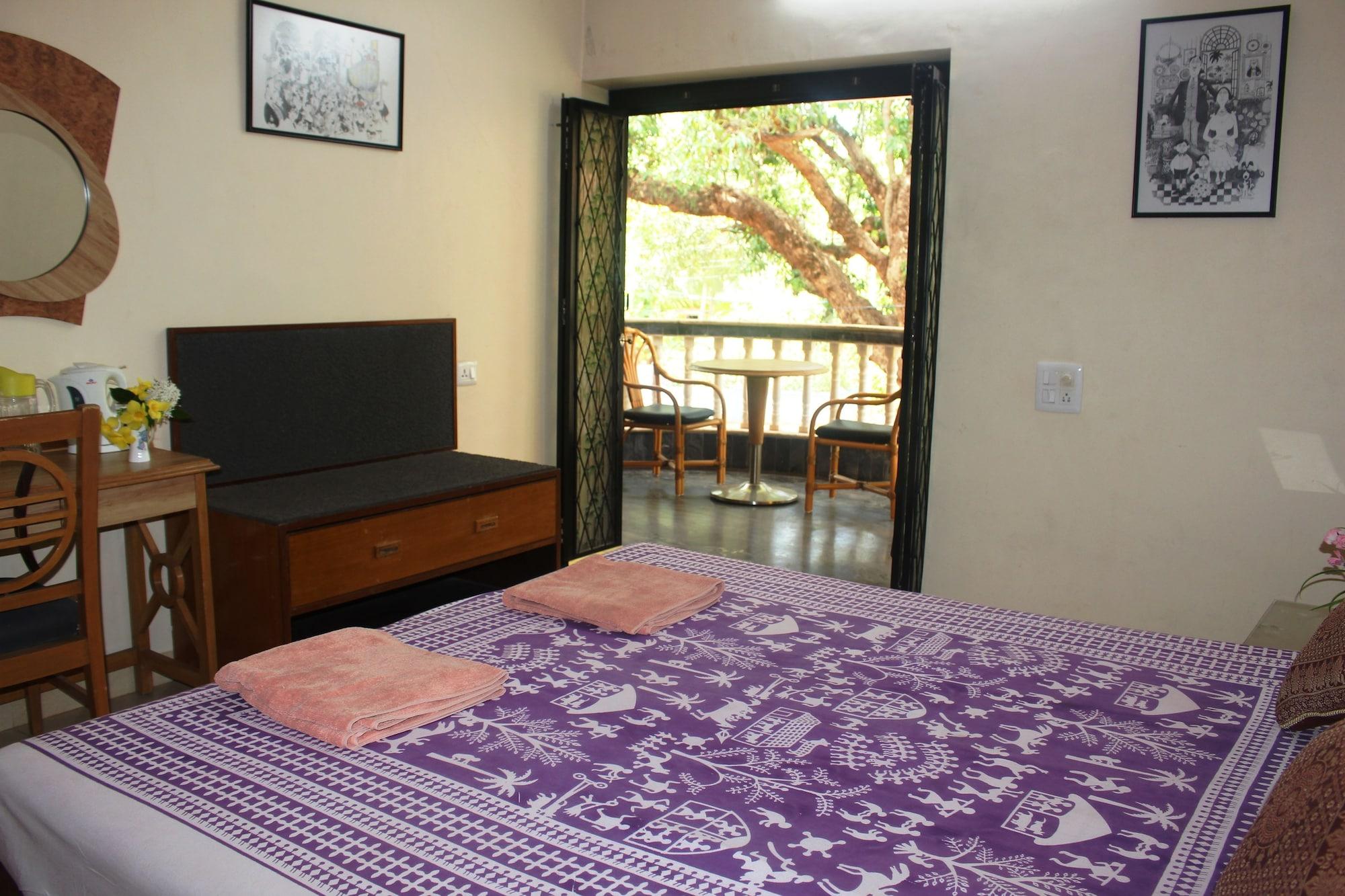 Mama Mids Home Morjim Bagian luar foto